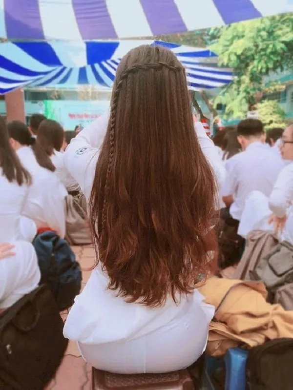 Khám phá ngay chụp sau lưng nữ đầy cá tính