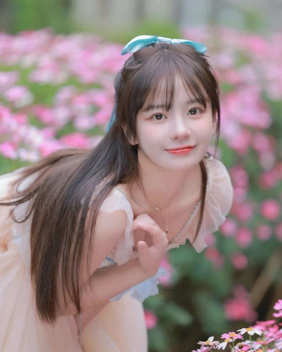 Tải về ảnh avatar cô gái cute cực xinh