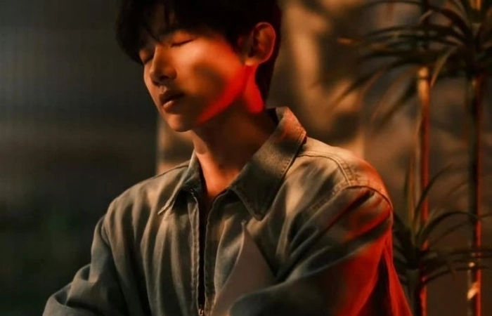 Đổi ngay avatar ảnh trai buồn khi tâm trạng