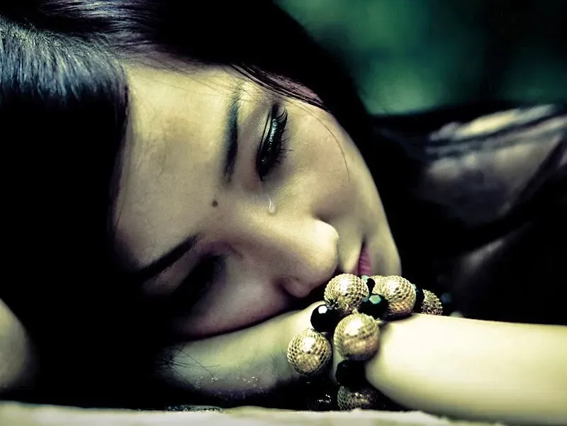 Cập nhật avatar buồn thất tình cô đơn lạc lõng