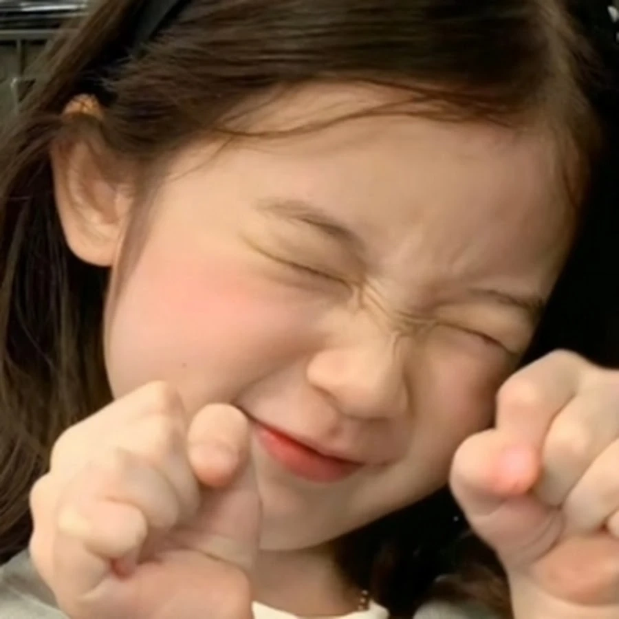 Cập nhật hình nền em bé dễ thương cho điện thoại