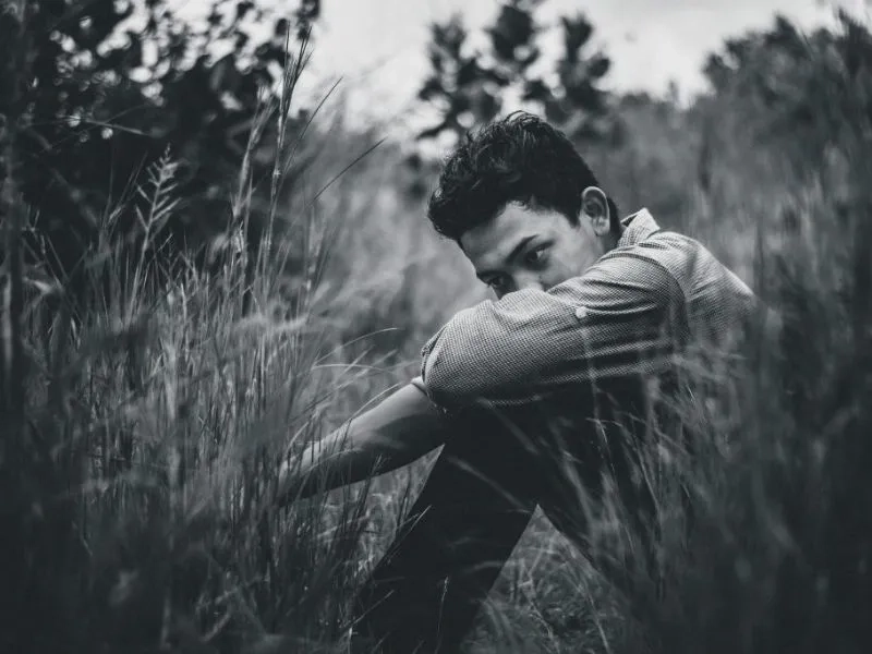 Khám phá avt tâm trạng buồn con gái hay