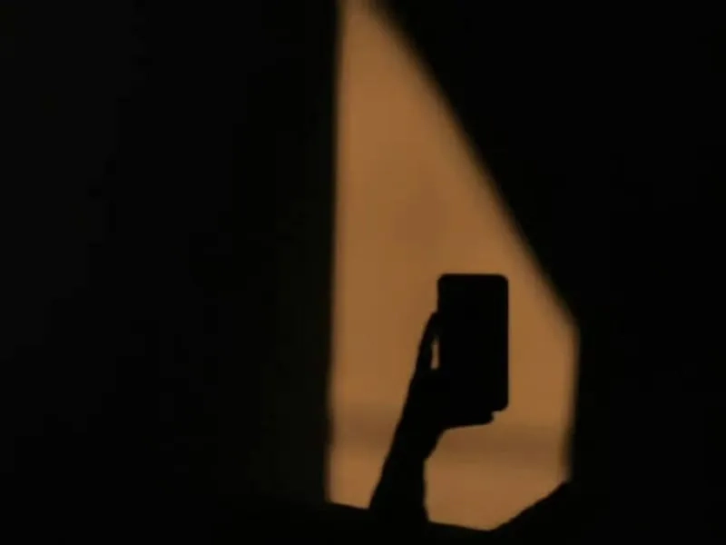 Xem ngay avatar đen trạng buồn lạ mắt