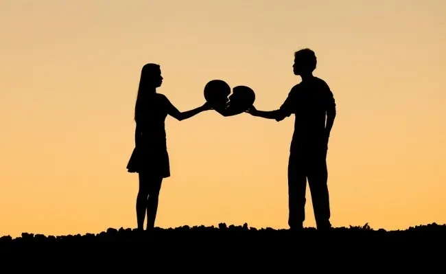 Chọn hình nền thất tình buồn hợp tâm trạng