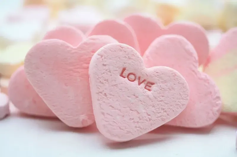 Tải ngay hình nền đẹp hình trái tim sắc nét