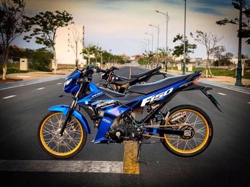 Sở hữu ngay avatar xe độ nữ cực xinh