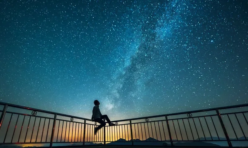 Chiêm ngưỡng hình bầu trời đêm đầy sao rực rỡ