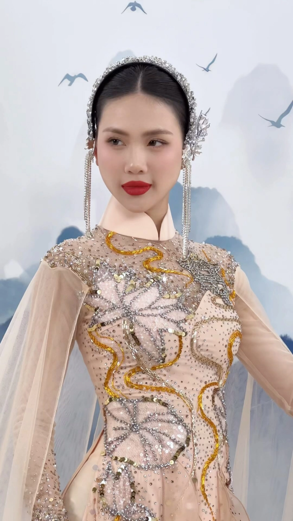 Khám phá hình ảnh gái xinh Instagram đầy phong cách