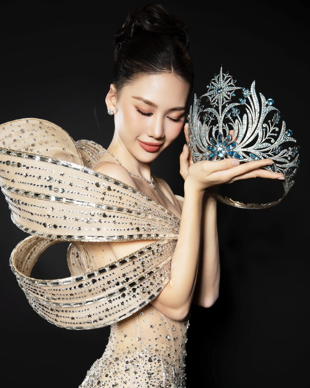 Tải ngay hình ảnh gái xinh 2k6 miễn phí đẹp rạng ngời và sinh động