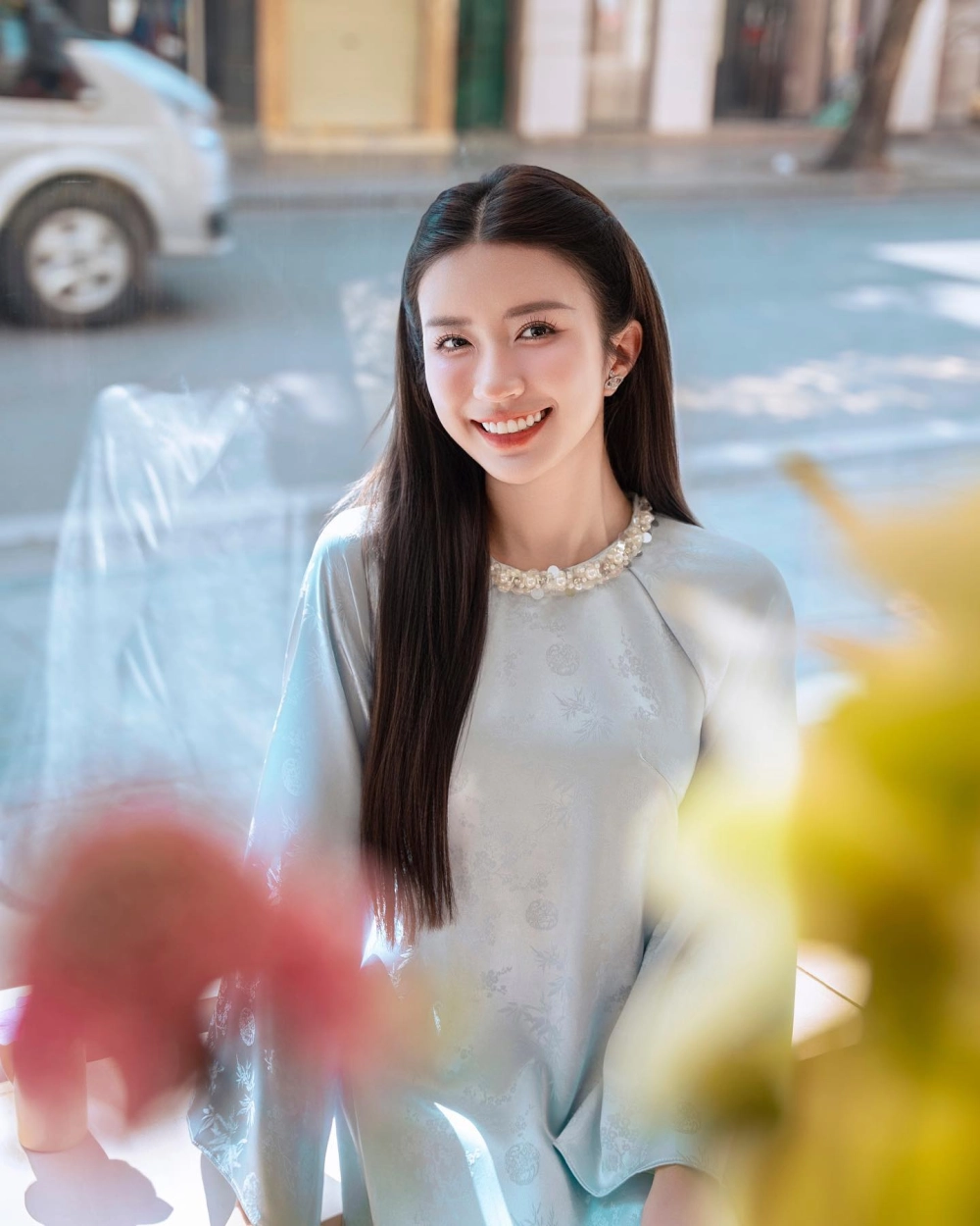 Visual cực cháy từ gái đẹp nhảy tik tok khiến ai cũng mê