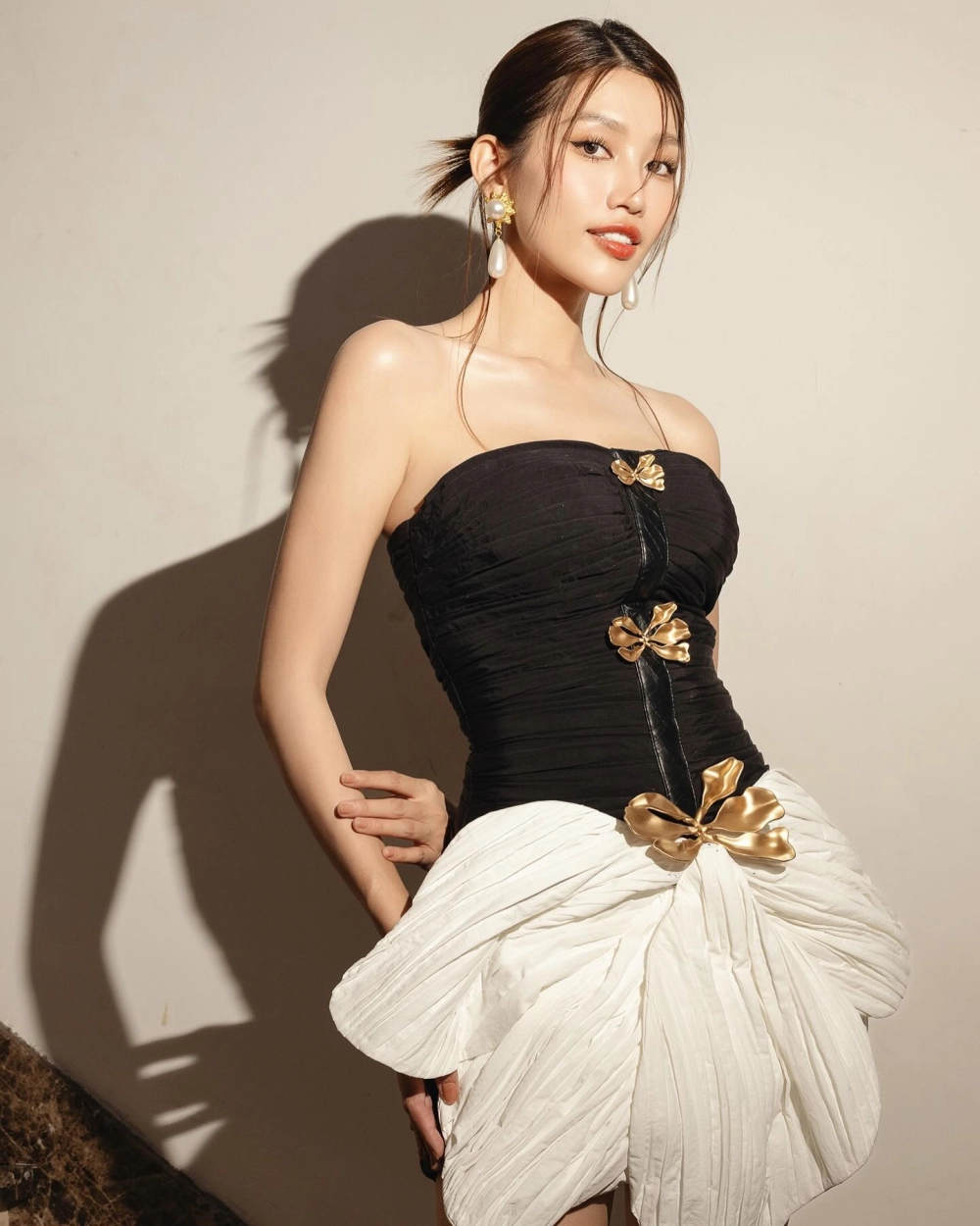 Visual xứng đáng của á hậu 1 Chế Nguyễn Quỳnh Châu