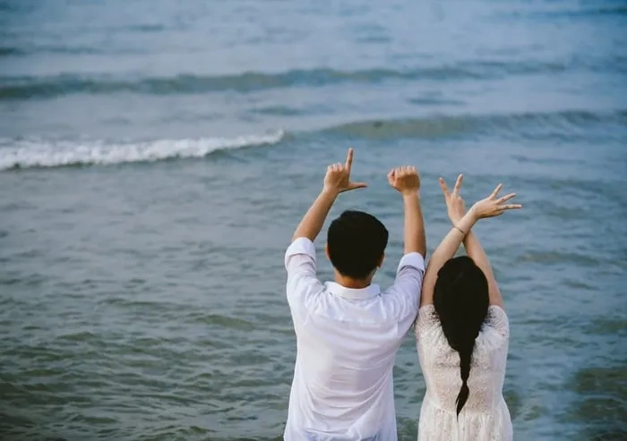 Khám phá avatar chụp sau lưng cực cá tính