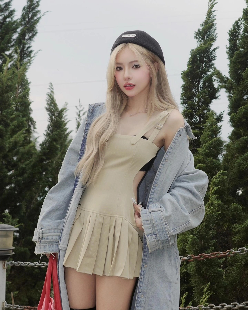 Hình ảnh đời thường giúp trả lời CiiN là ai