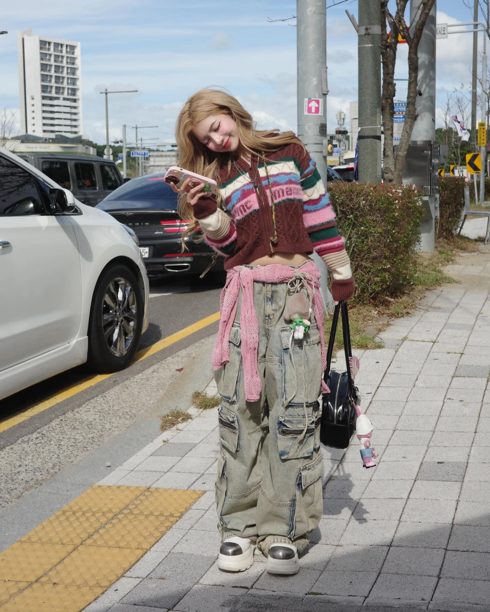 Khoảnh khắc hậu trường từ CiiN YouTube