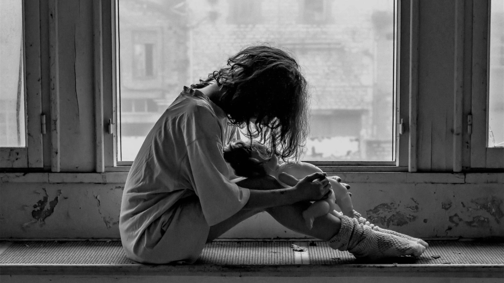 Lấp đầy nỗi lòng với khóc ảnh buồn tâm trạng con gái