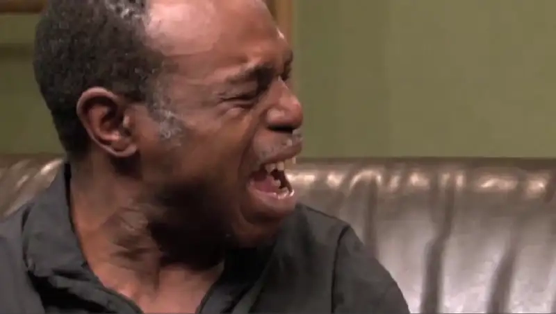 Meme meme frog crying đang làm mưa làm gió