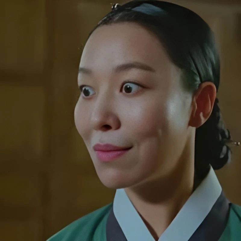 Định nghĩa khổ tâm qua còn cười là còn khổ meme