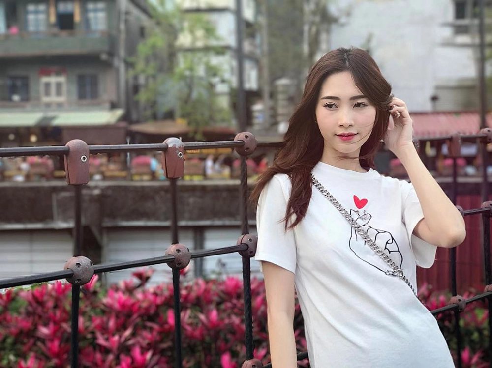 Nét dịu dàng trong ảnh cô gái dễ thương