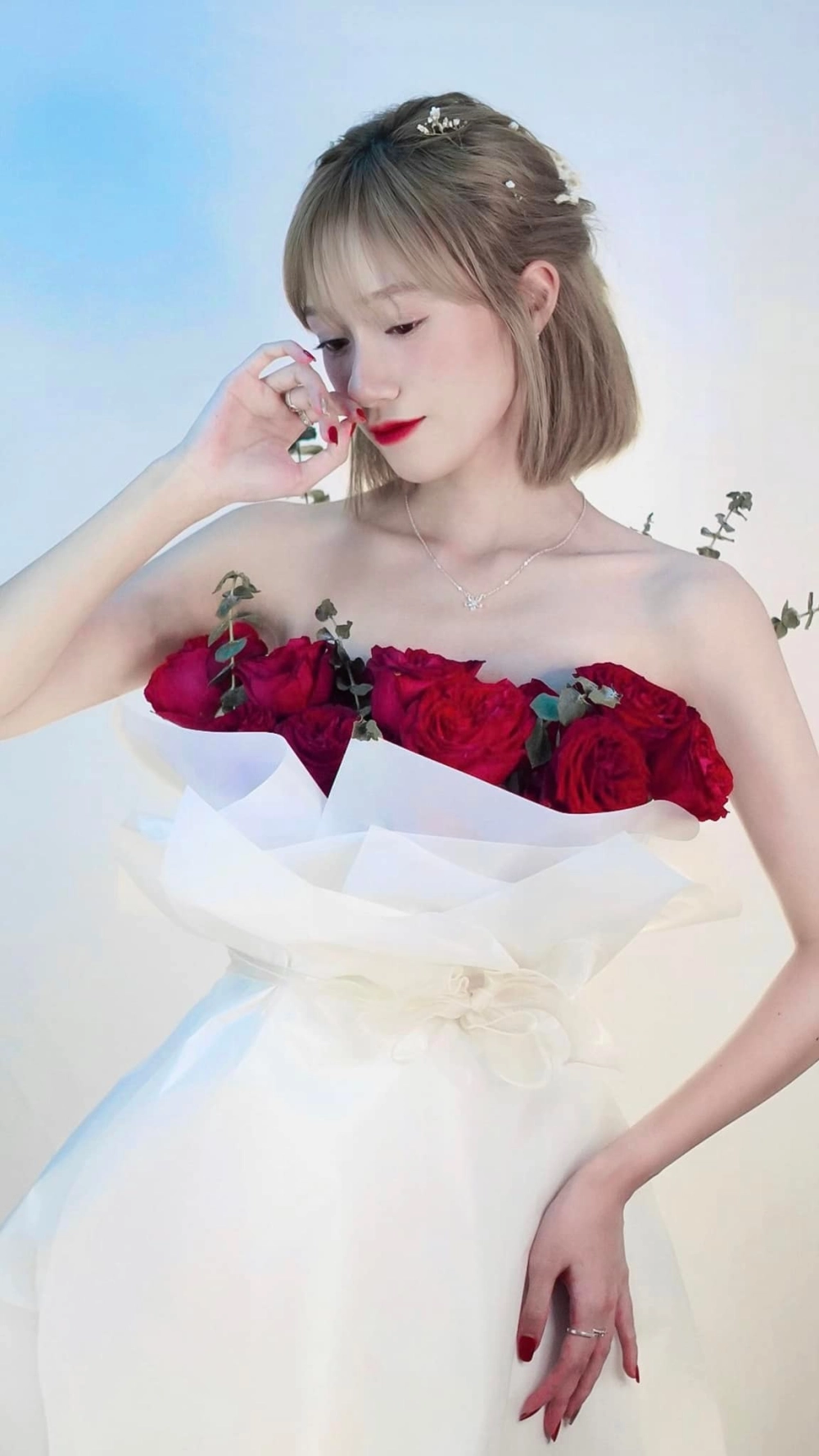 Ảnh chất lượng từ trang Đào Lê Phương Hoa official