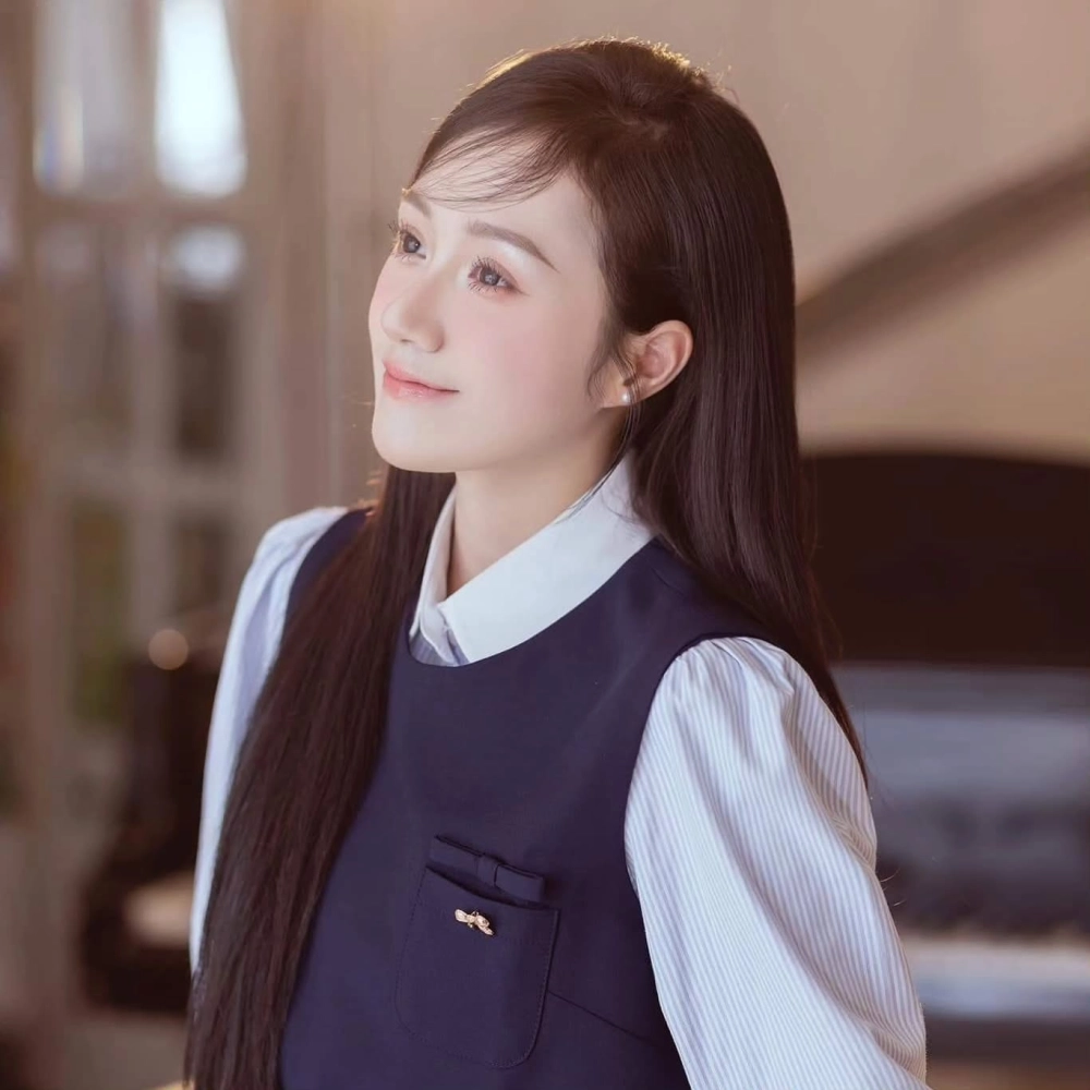 Khoảnh khắc giản dị với Đào Lê Phương Hoa mặt mộc