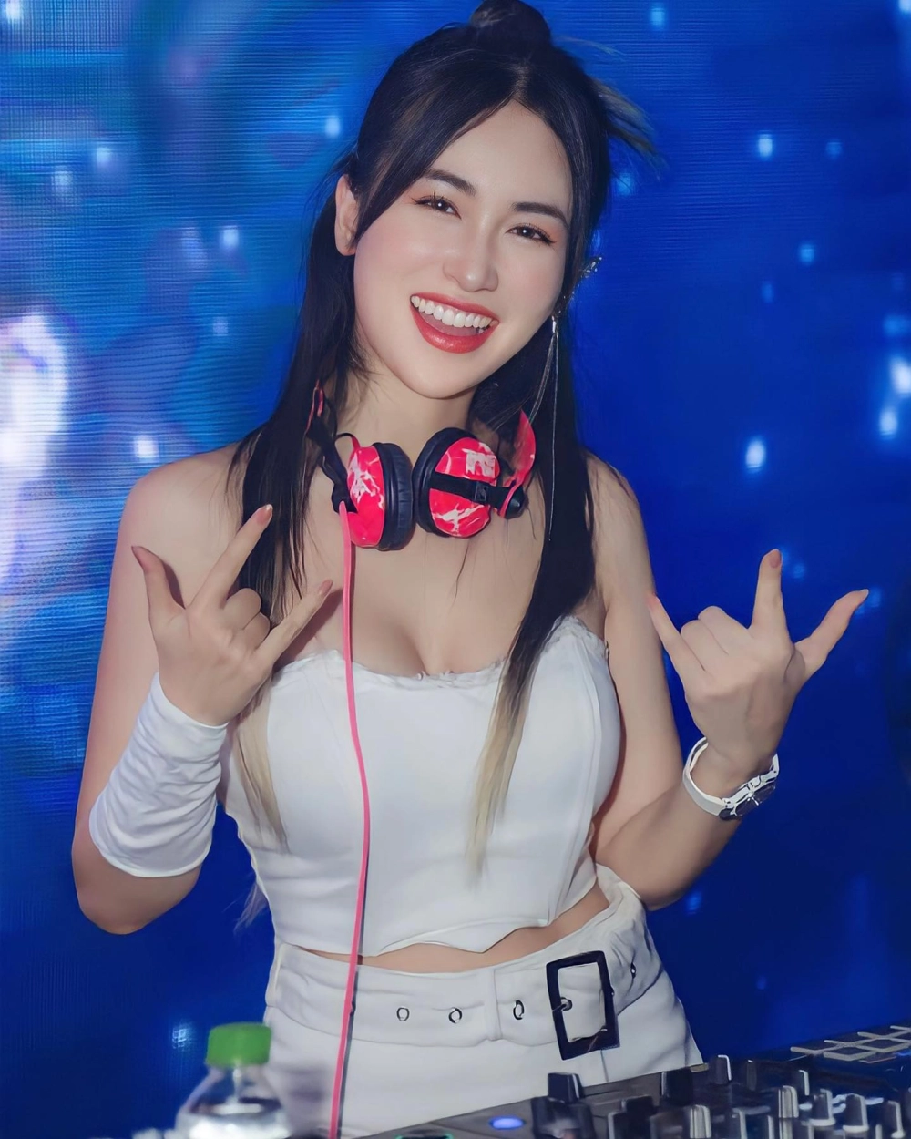 Nét đẹp đời thường khiến ai cũng hỏi DJ Trang Moon quê ở đâu