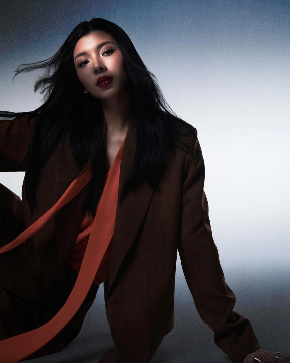 Ảnh đời thường trẻ trung thể hiện Đồng Ánh Quỳnh tuổi