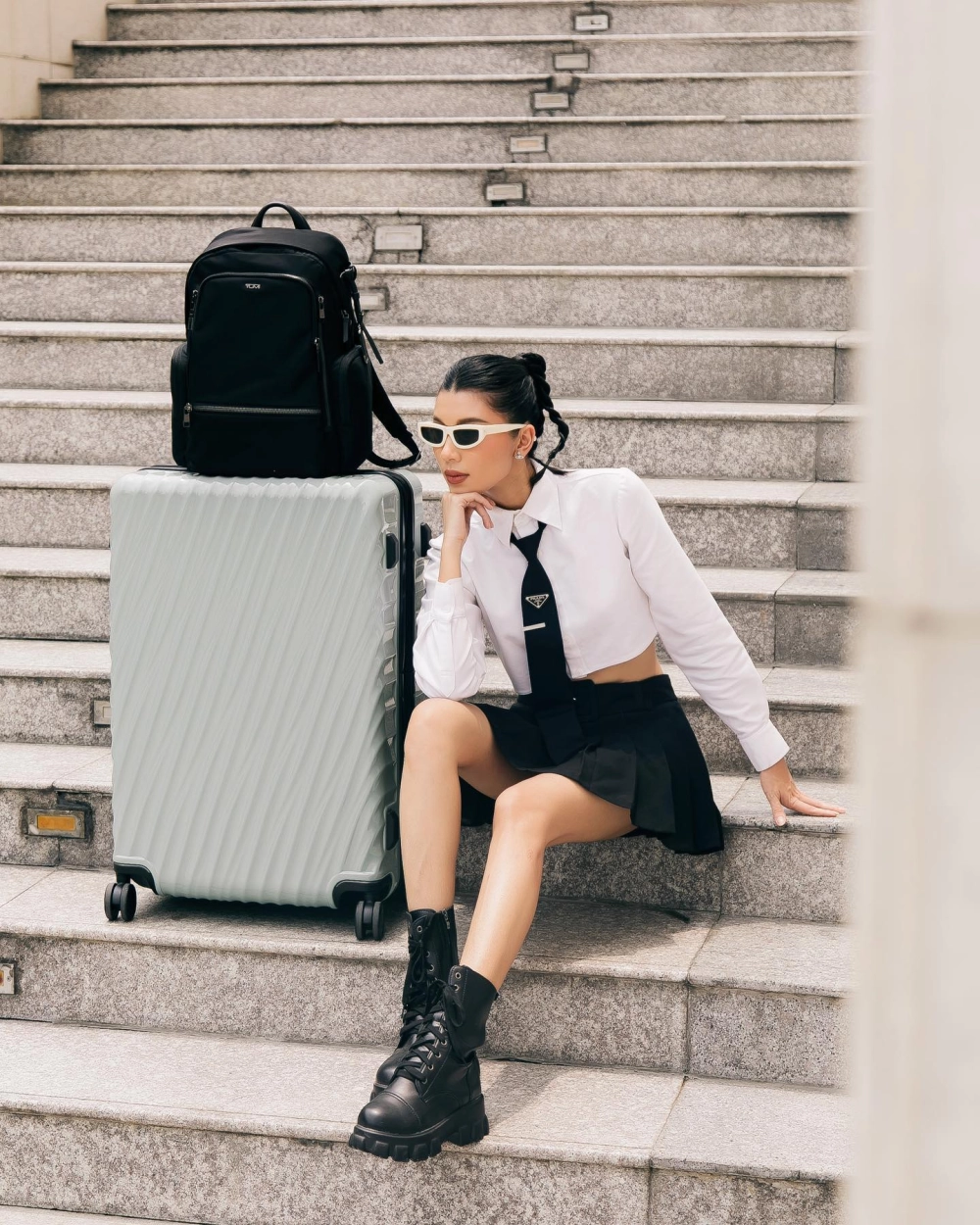 Hình nhẹ nhàng gợi tò mò Đồng Ánh Quỳnh cung gì