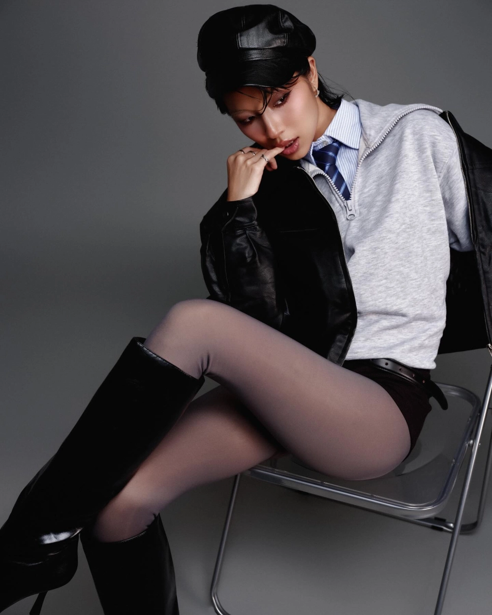 Loạt ảnh street style khoe Chiều cao Đồng Ánh Quỳnh