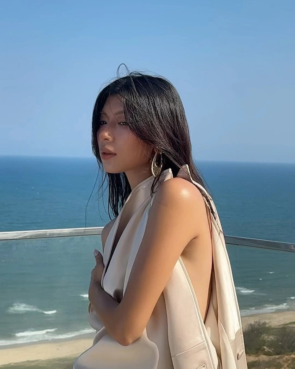 Nụ cười rạng rỡ ghi dấu Đồng Ánh Quỳnh sinh nhật