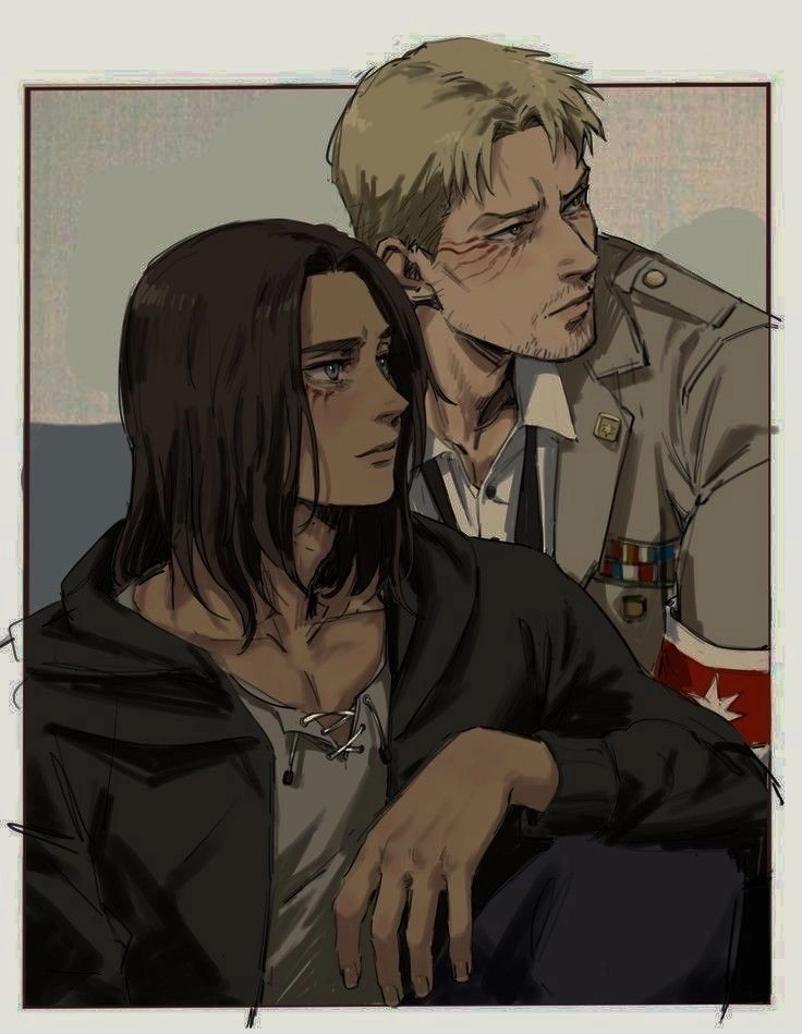 Eren Reiner quá khứ và hiện tại đối nghịch