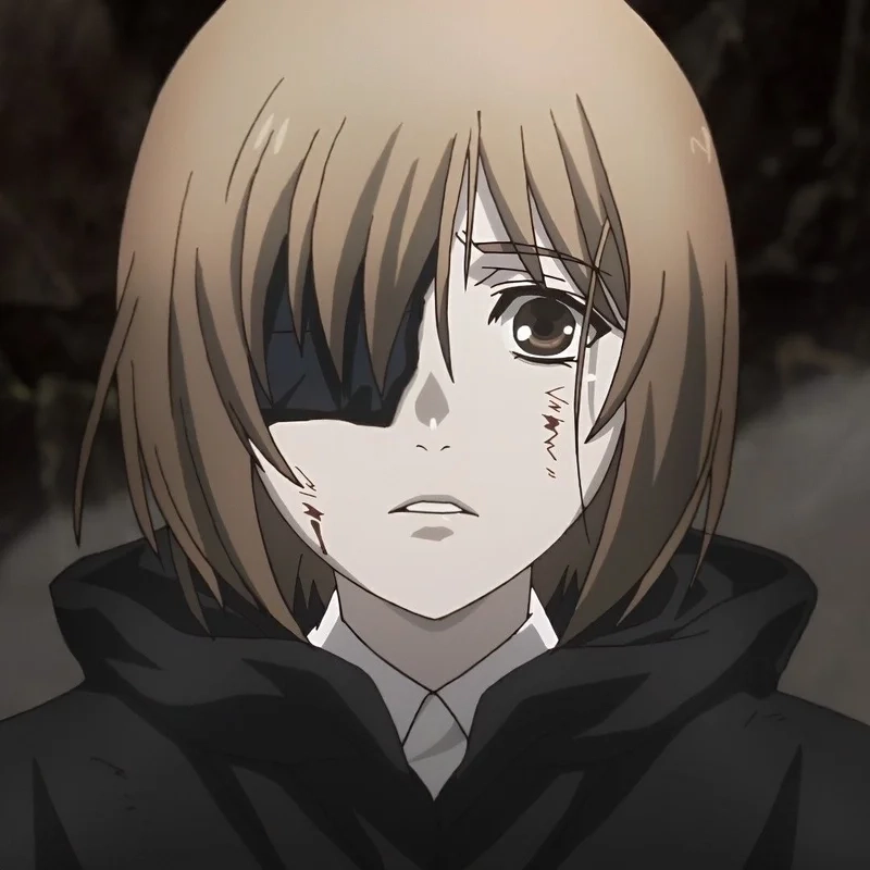 Hinami Fueguchi ghoul là con của ghoul Asaki và ghoul Ryoko