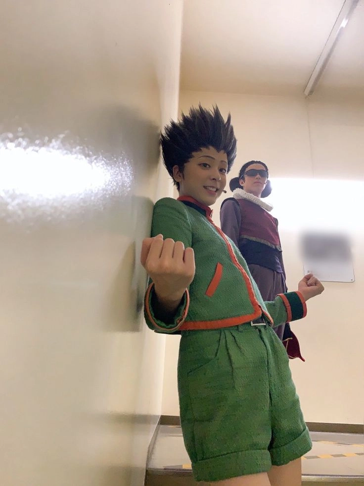 Cosplay Gon Freecss cần năng lượng mạnh và biểu cảm sống động