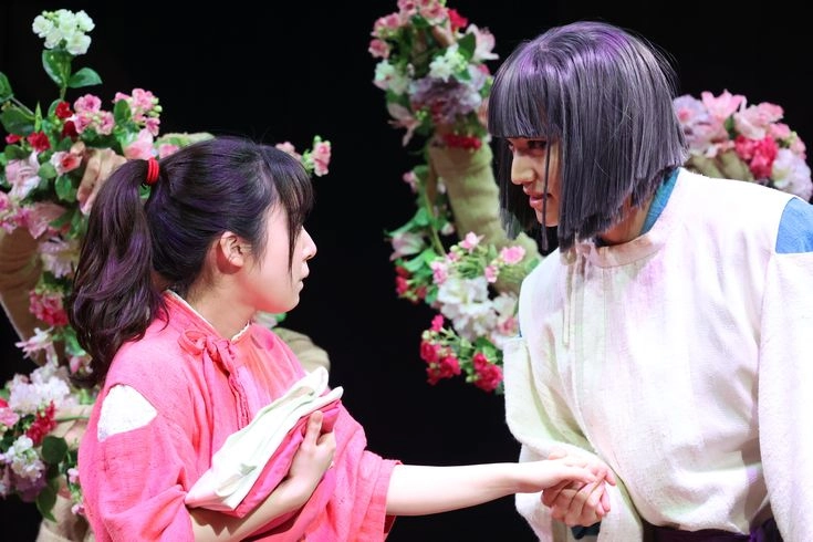 Spirited Away Haku cosplay gây bão cộng đồng fan