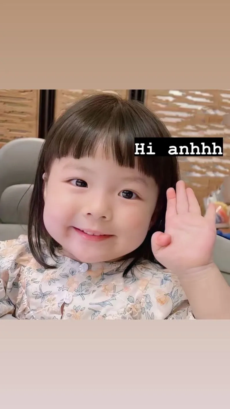 Sống chậm lại với hello crab meme cute bá cháy