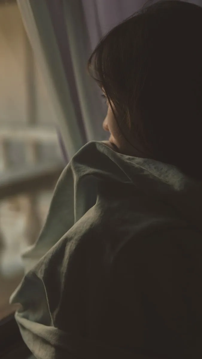 Đổi gió với hình nền điện thoại chill buồn