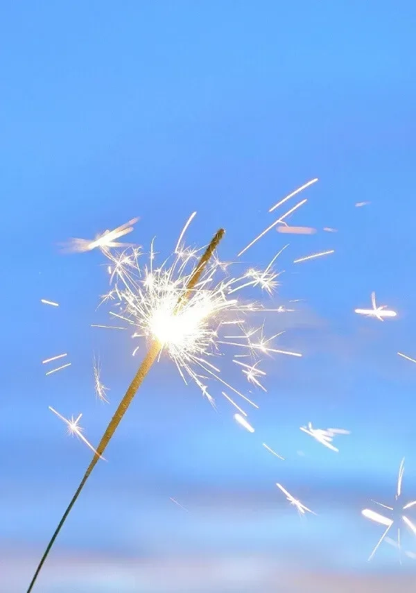 Tải ngay hình nền xanh dương đậm sắc nét