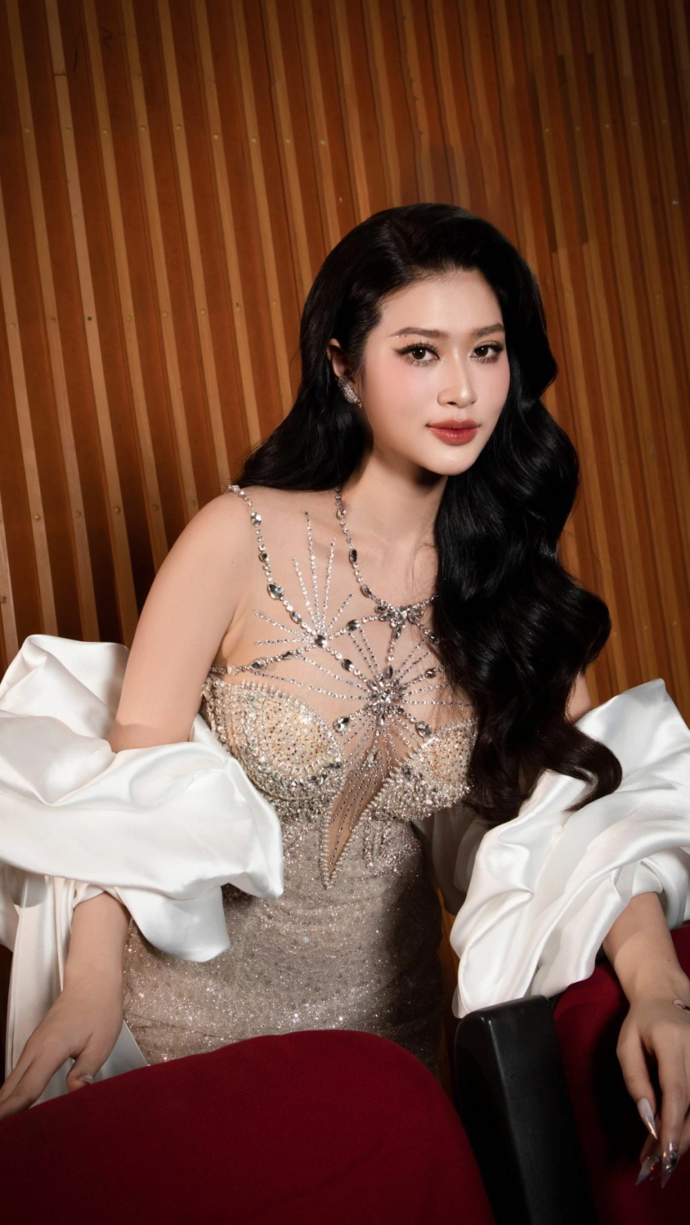 Thanh lịch tỏa sáng cùng ảnh mạng gái xinh k11