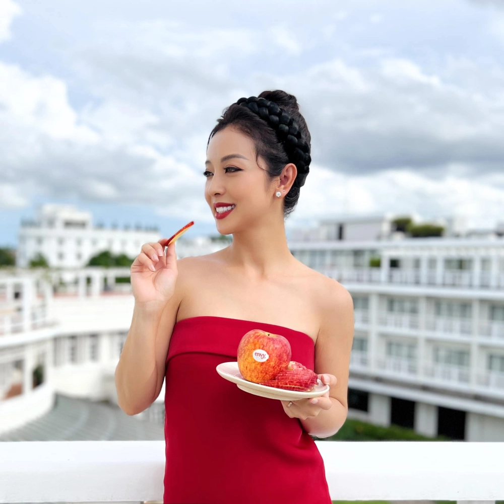 Cập nhật màn hình cực xinh với ảnh gái đẹp làm hình nền điện thoại