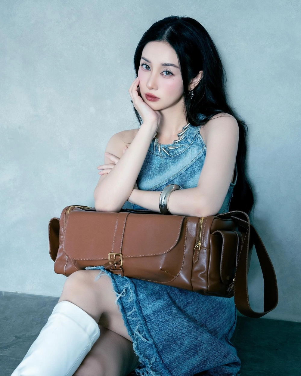 Bức ảnh gây tò mò về Jun Vũ trước phẫu thuật