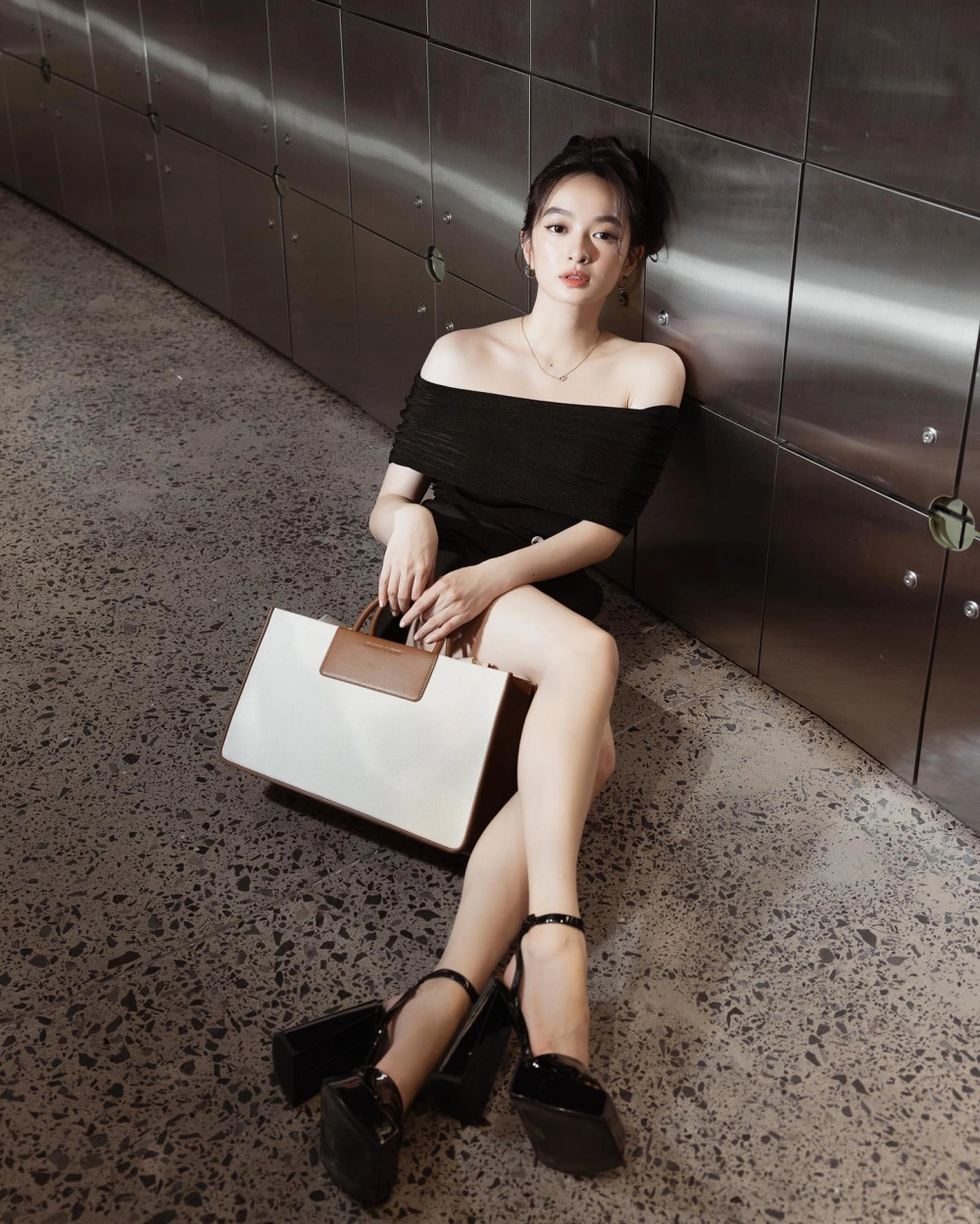 Bức ảnh đại diện gây chú ý trên Kaity Nguyễn facebook