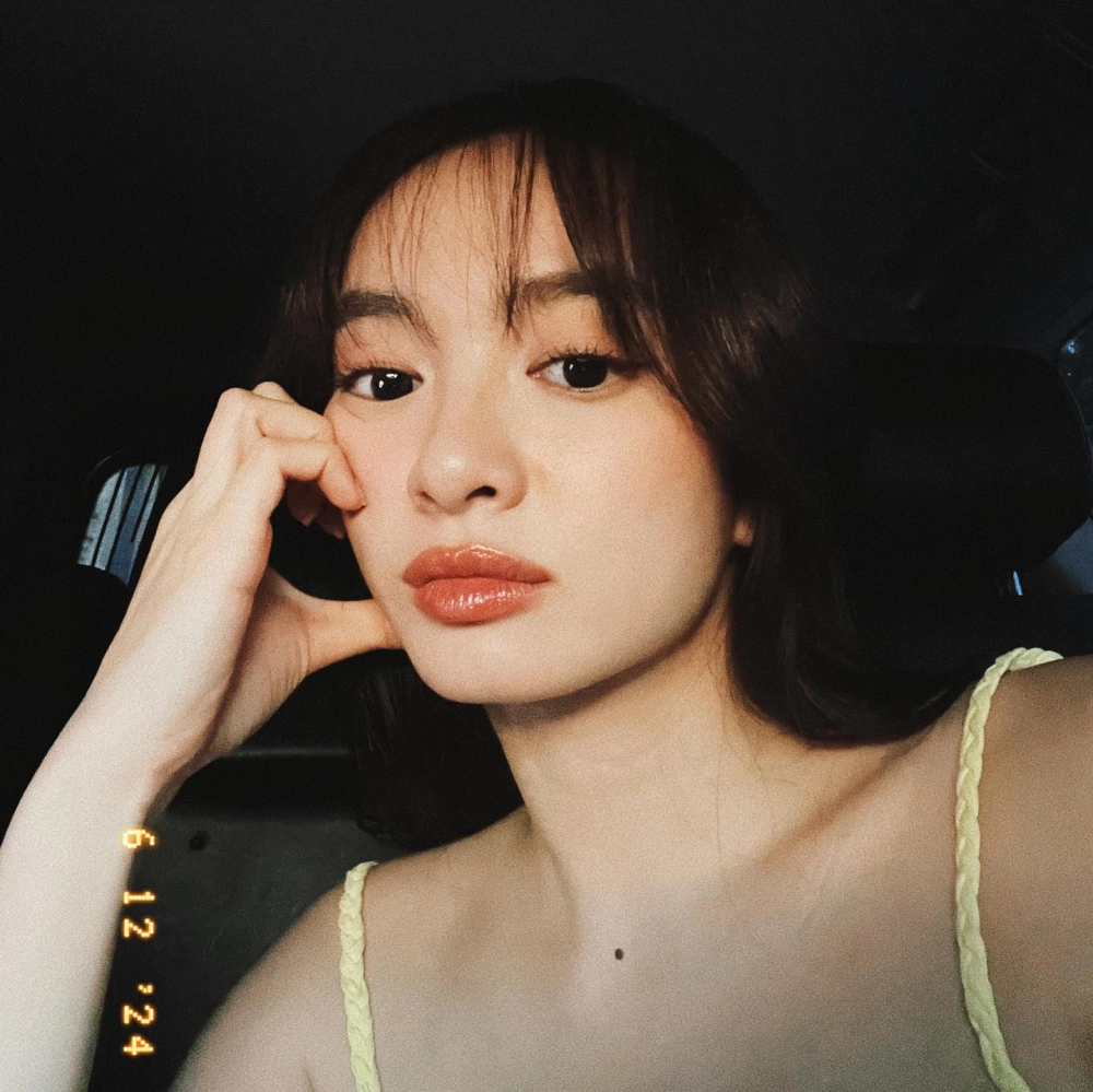 Khoảnh khắc lung linh xuất hiện trên Kaity Nguyễn instagram