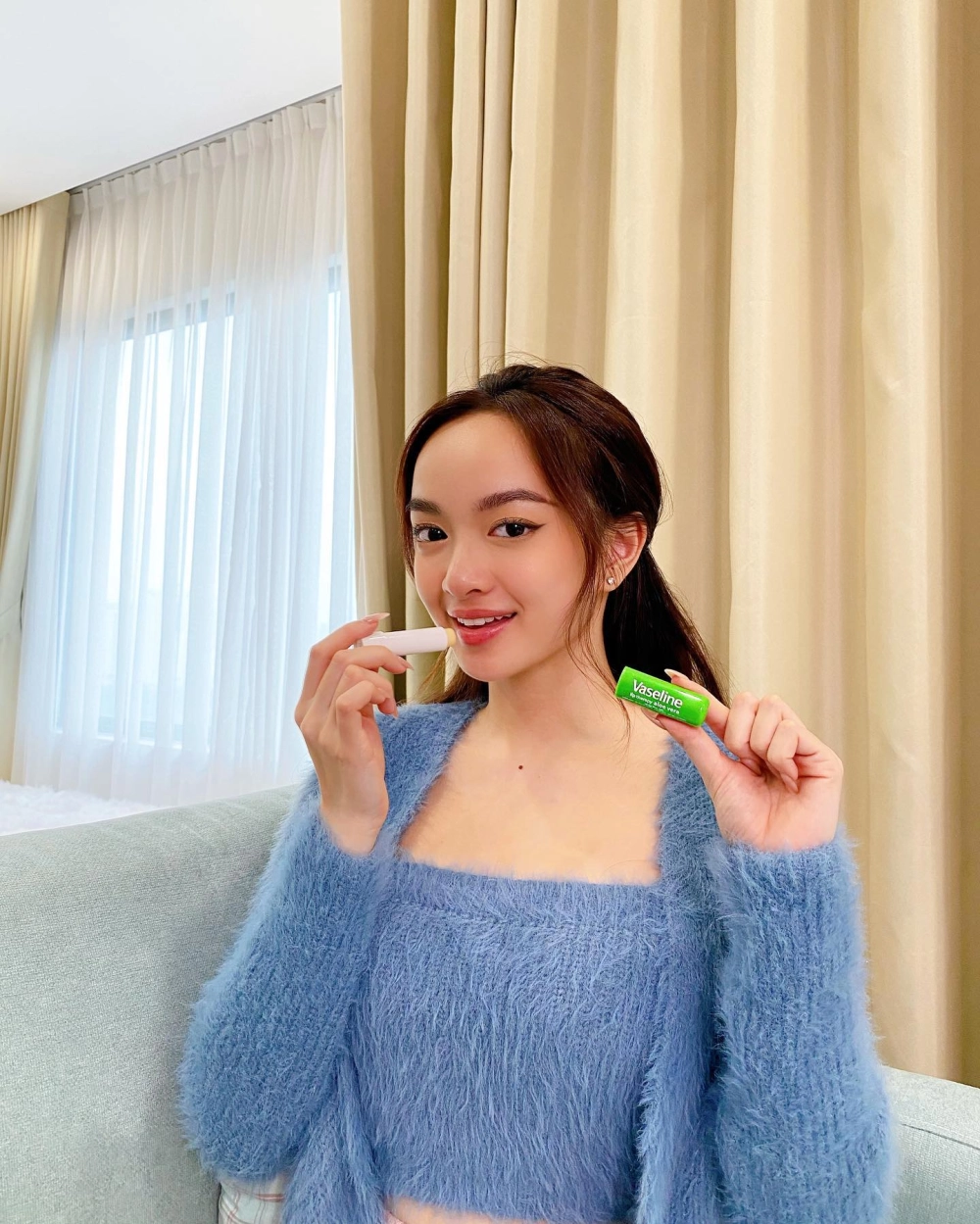 Diện mạo trẻ trung khiến nhiều người hỏi Kaity Nguyễn sinh năm bao nhiêu