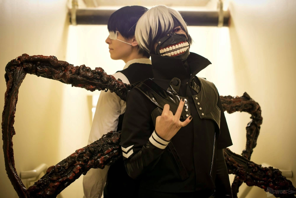 Ken Kaneki cosplay tái hiện ánh nhìn lạnh lùng rực lửa