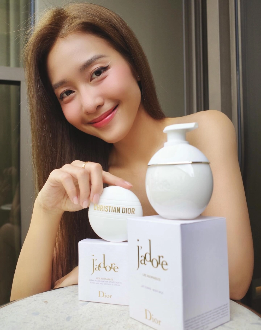 Vẻ ngoài ngọt ngào khiến fan hỏi diễn viên Khả Ngân sinh năm bao nhiêu