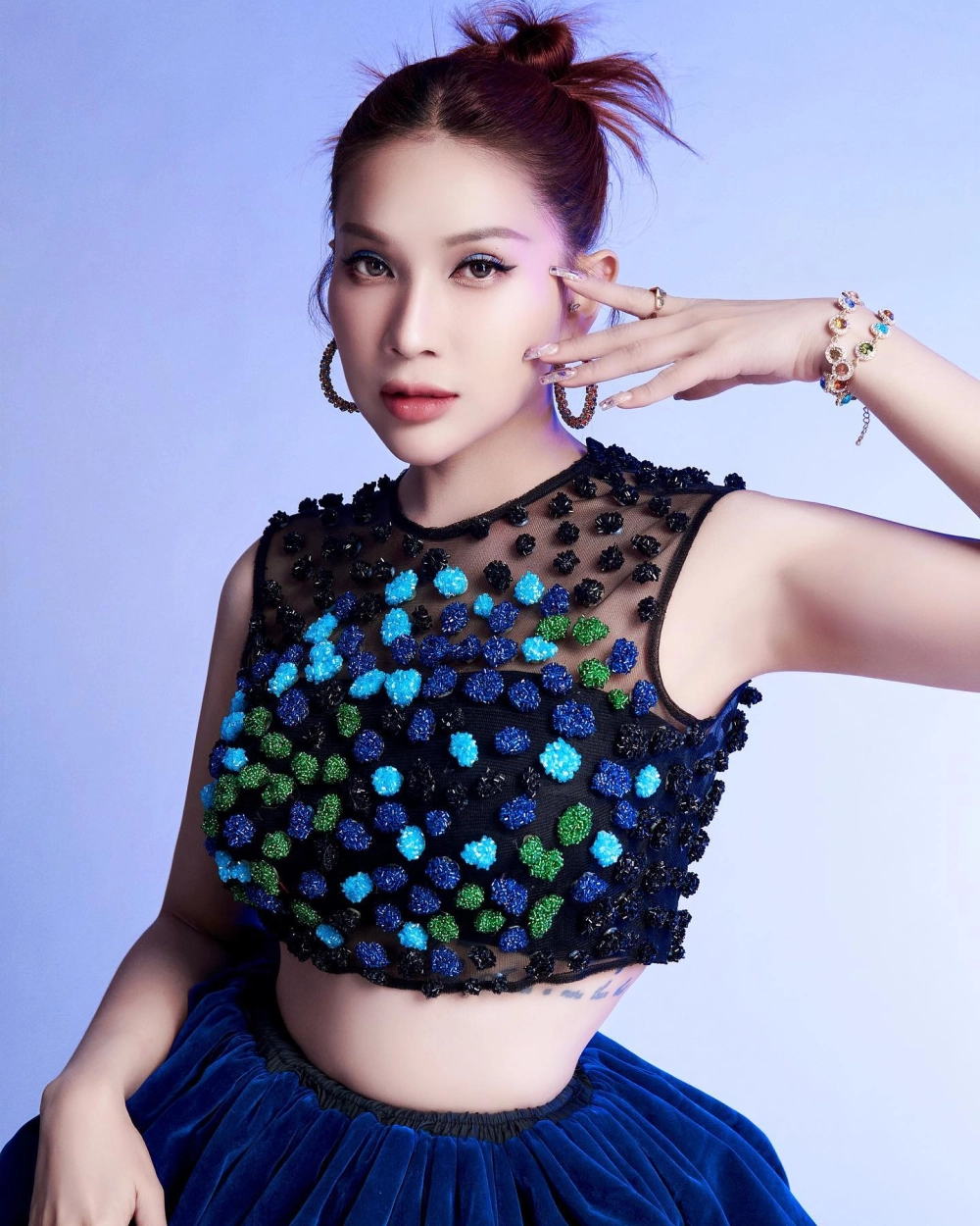 Phong cách cổ điển và xúc động trong Khả Như phim mai