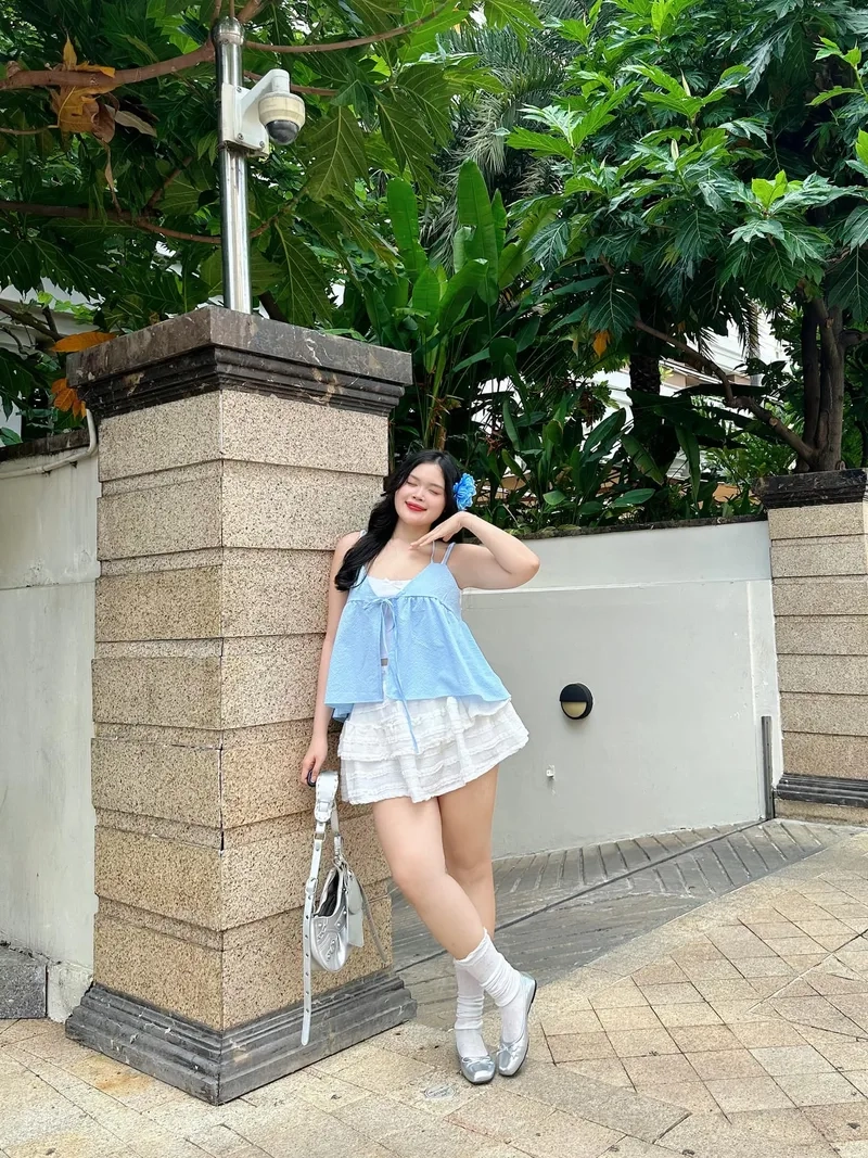 Không thể rời mắt trước hình ảnh cô gái mập dễ thương sắc nét