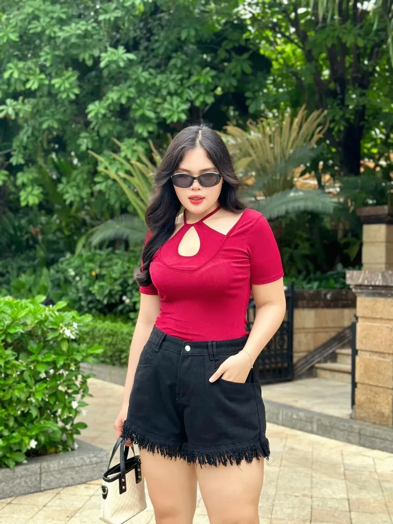 Mỗi lần mở máy là thấy hình nền cô gái mập dễ thương anime cho điện thoại