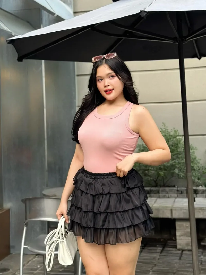 Thú vị với tải hình ảnh cô gái mập dễ thương vẽ tay độc đáo