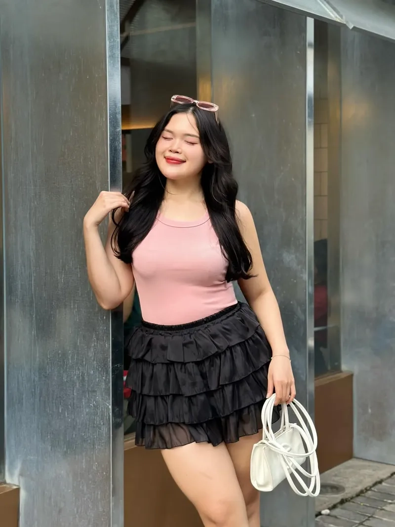 Dễ thương lạ lẫm cùng hình nền cô gái mập dễ thương vẽ tay cho điện thoại