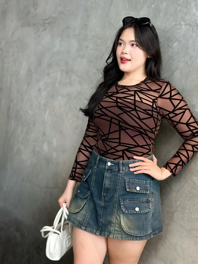 Vừa cổ điển vừa ngọt ngào là hình ảnh cô gái mập dễ thương vẽ tay dễ thương